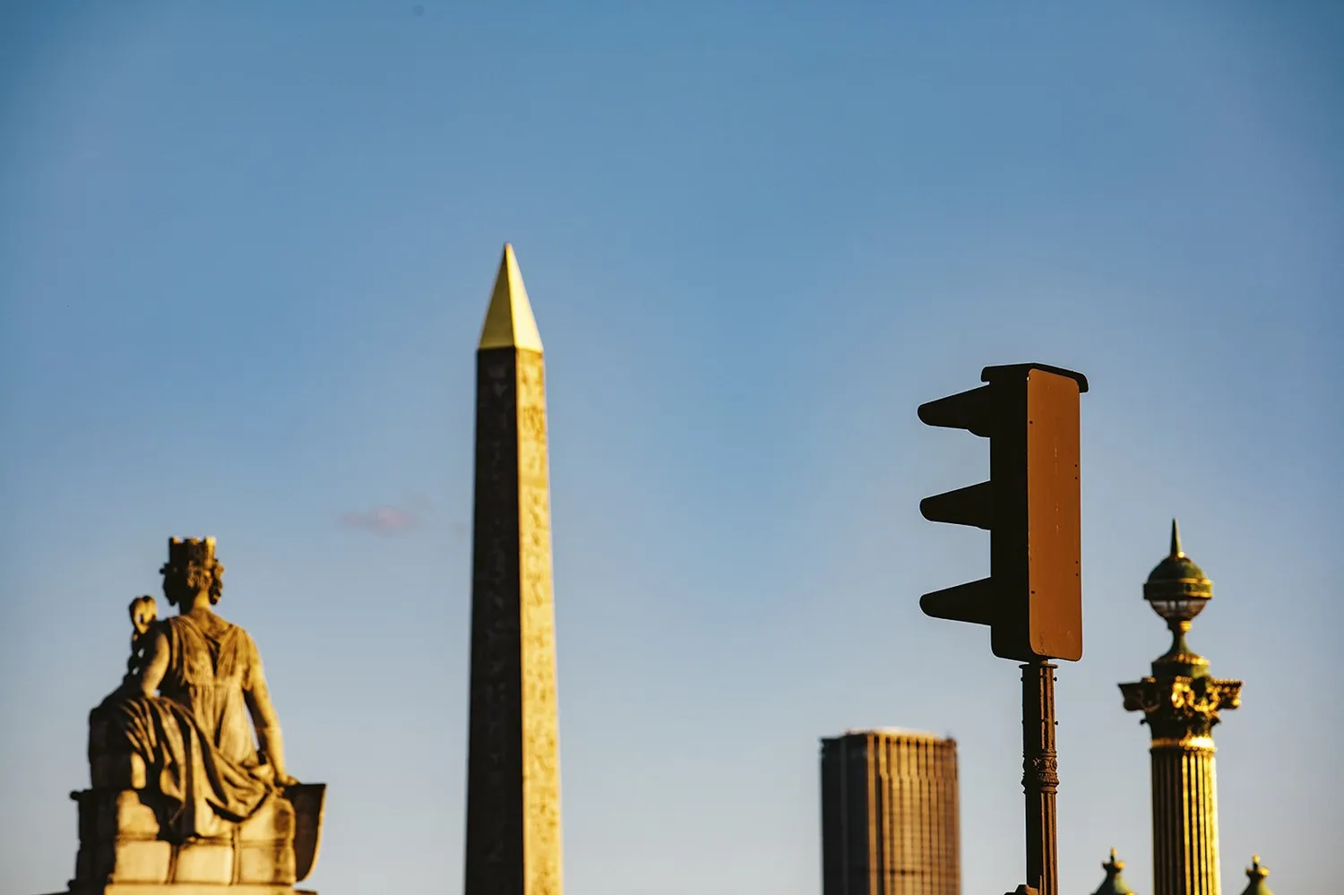 Gestalten Streets of Paris Bildband Paperback Parisfotos