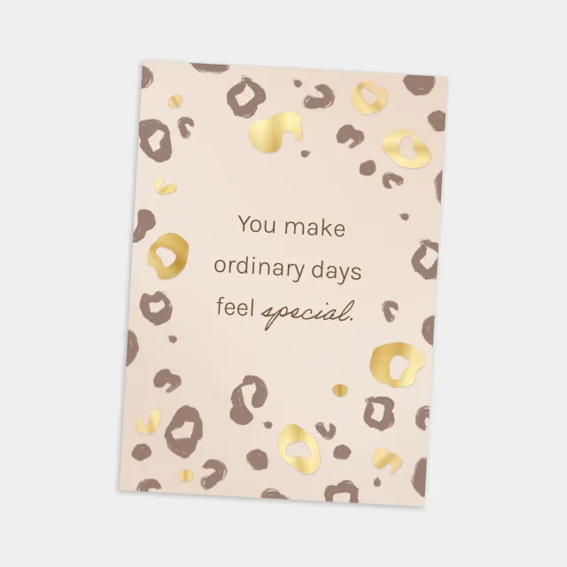 MINTKIND You make ordinary days Postkarte Leo Goldfolie DIN A6