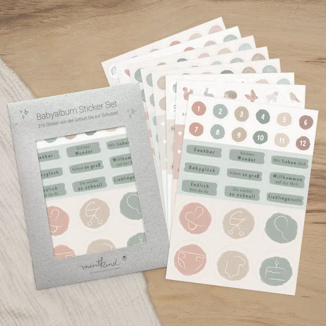 MINTKIND Babyalbum Sticker Set 8 Bögen Wald Blumen Wal